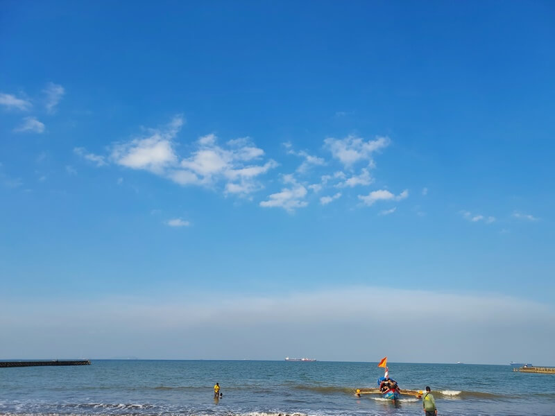 Pantai Teluk Penyu: Rahasia Sunset yang Bikin Ngilu di Cilacap